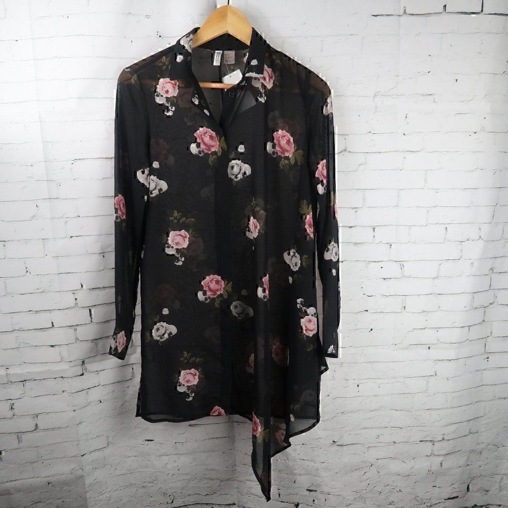DIVIDED H&M BLACK SHEER LONG SLEEVE ASYMETRICAL PINK ROSE SCULL TOP SIZE 2 NWT